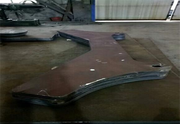 nm450耐磨鋼板數控火焰切割拐角速度控制及水面上下切割操作事項