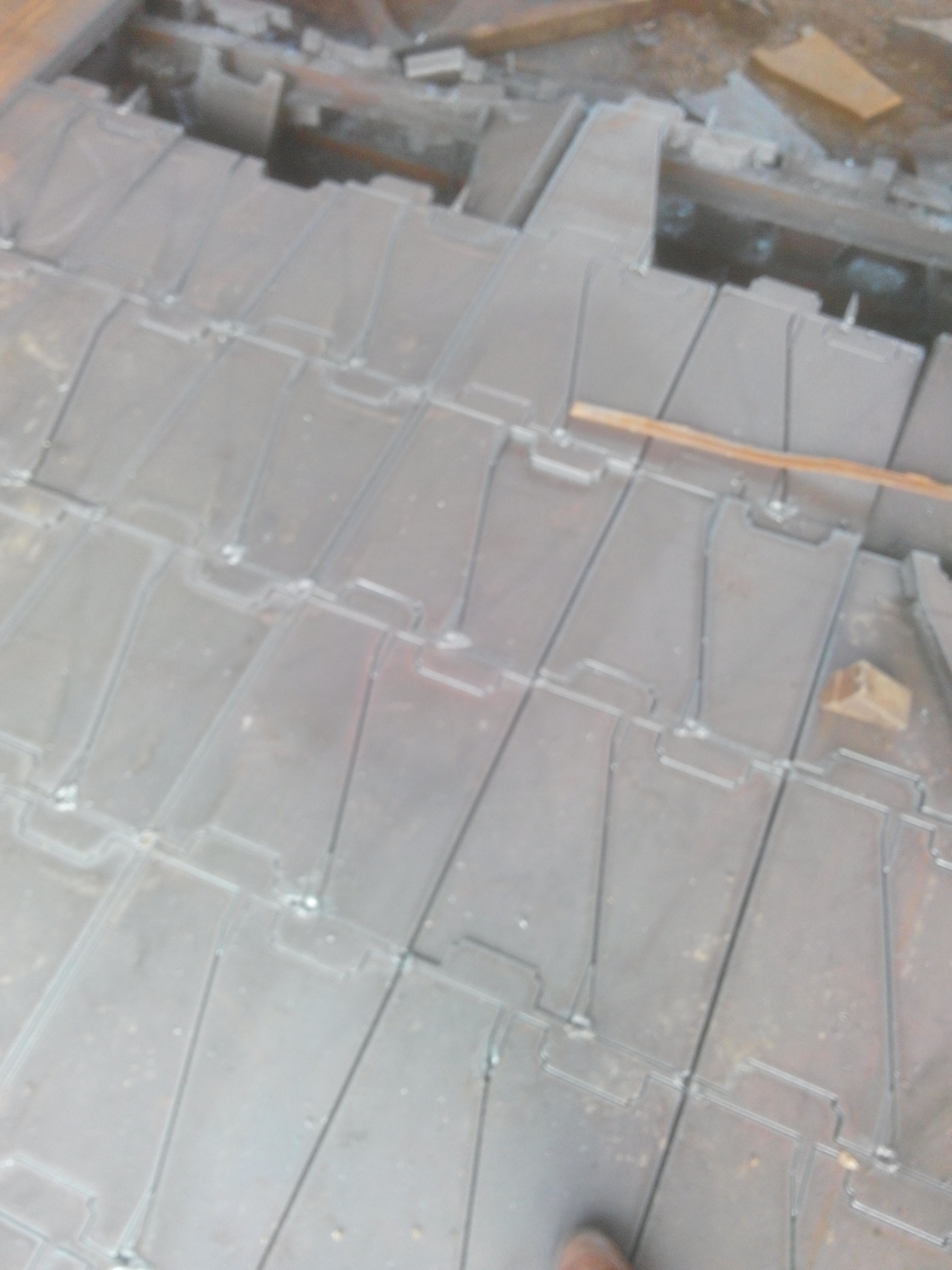 nm400耐磨板數(shù)控火焰切割與等離子切割質(zhì)量對(duì)比