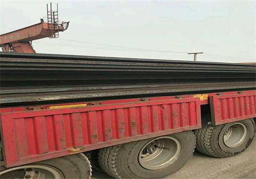 nm450耐磨板制作花崗巖破碎機的實用性及防銹工作