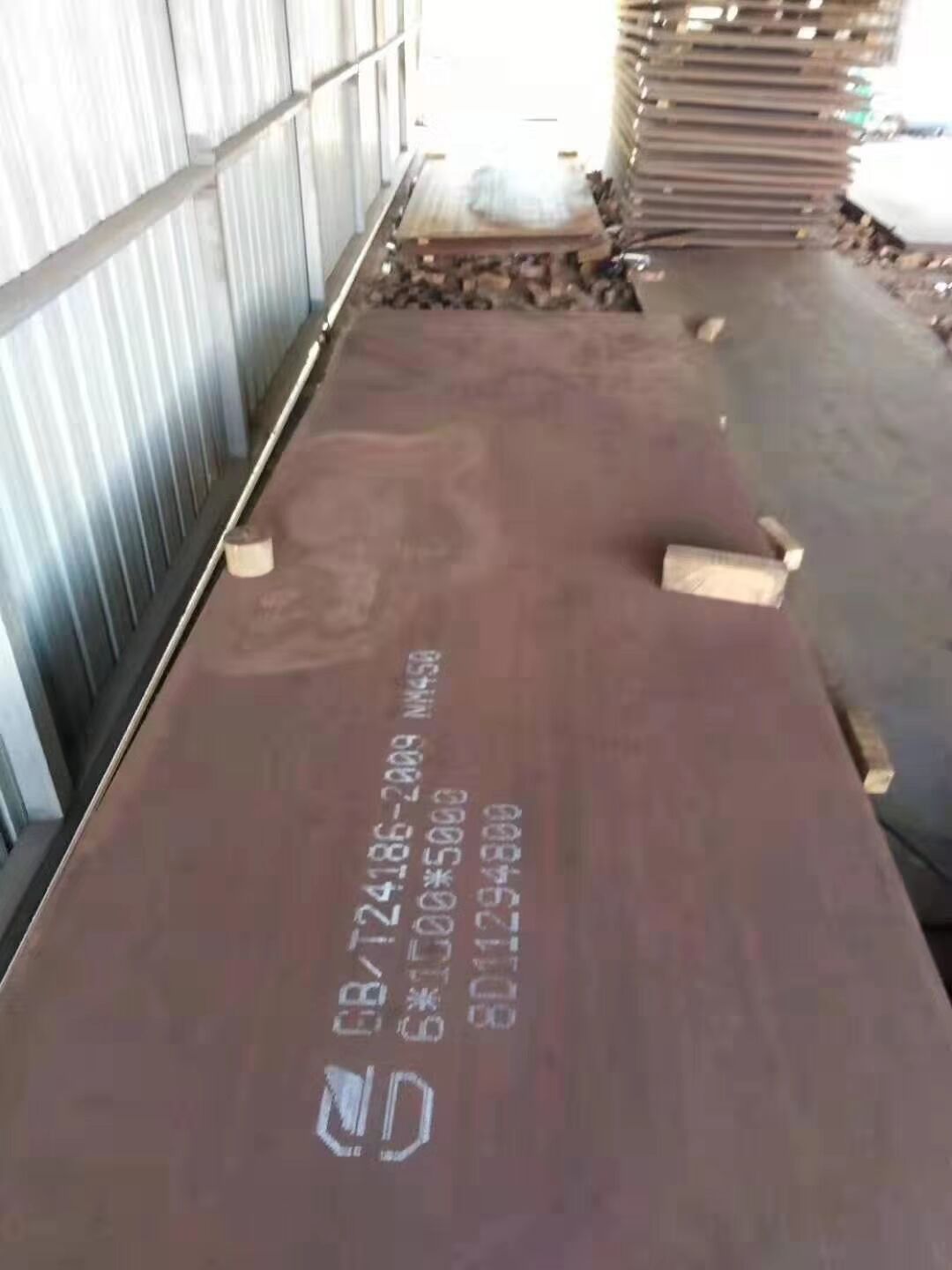 惠州nm450耐磨板現貨：價格趨強運行比上周上漲40元/噸