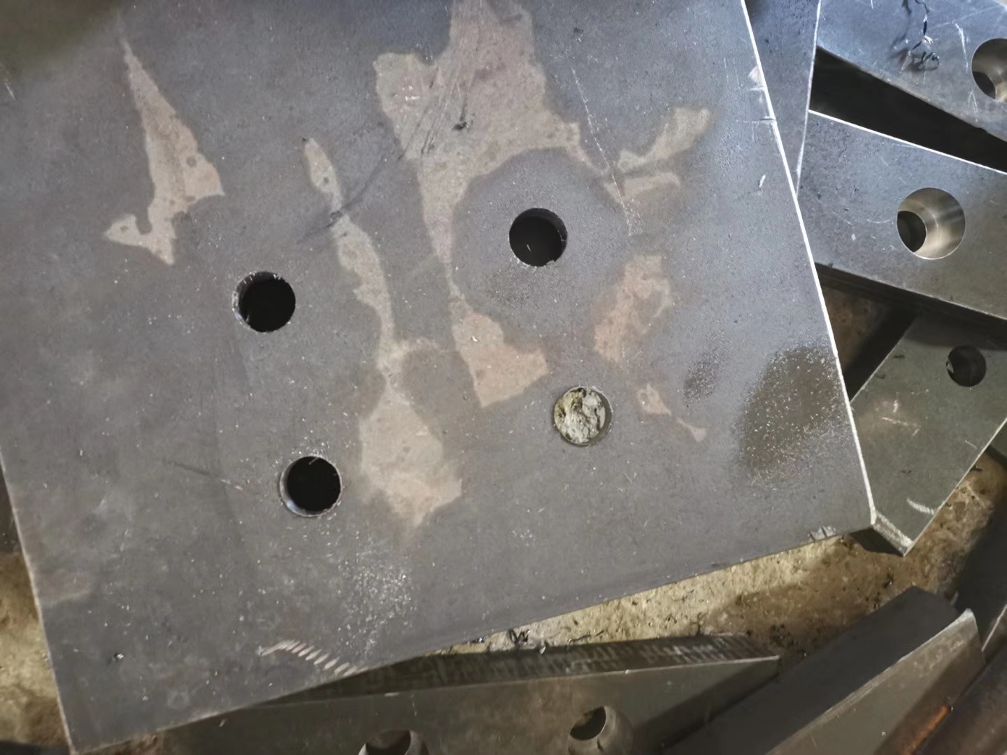 合肥5毫米漣鋼nm360耐磨板:價格才有支撐力度