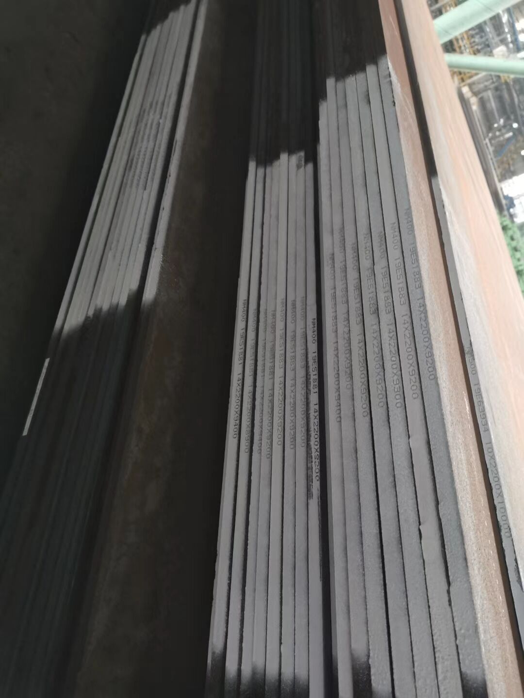 曲靖20毫米nm400鋼板現貨:資源減少 價格易漲難跌